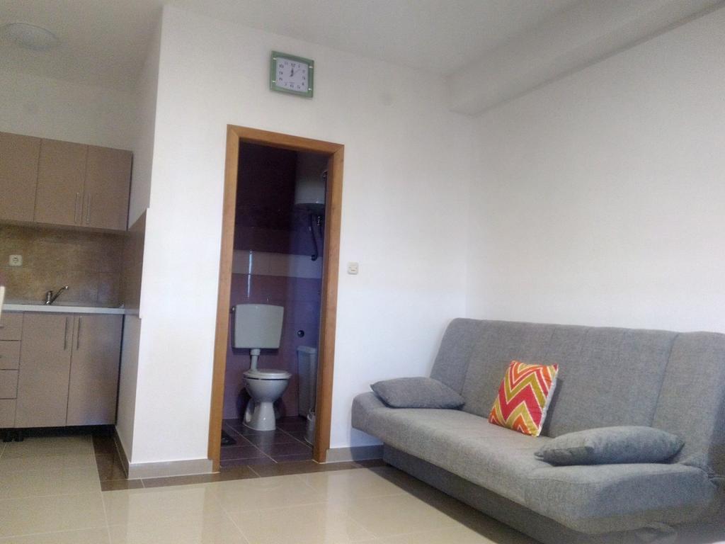 Apartments Glasnovic Vir Chambre photo