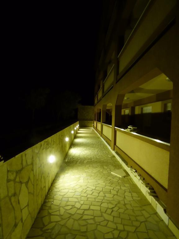 Apartments Glasnovic Vir Extérieur photo