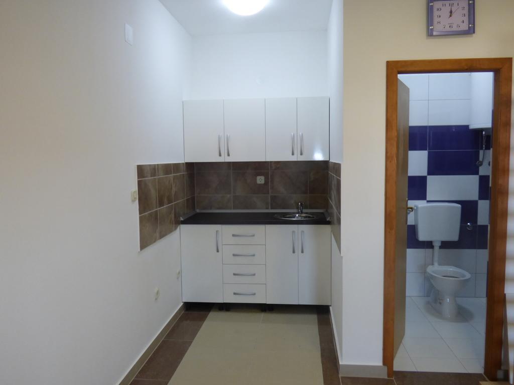 Apartments Glasnovic Vir Chambre photo