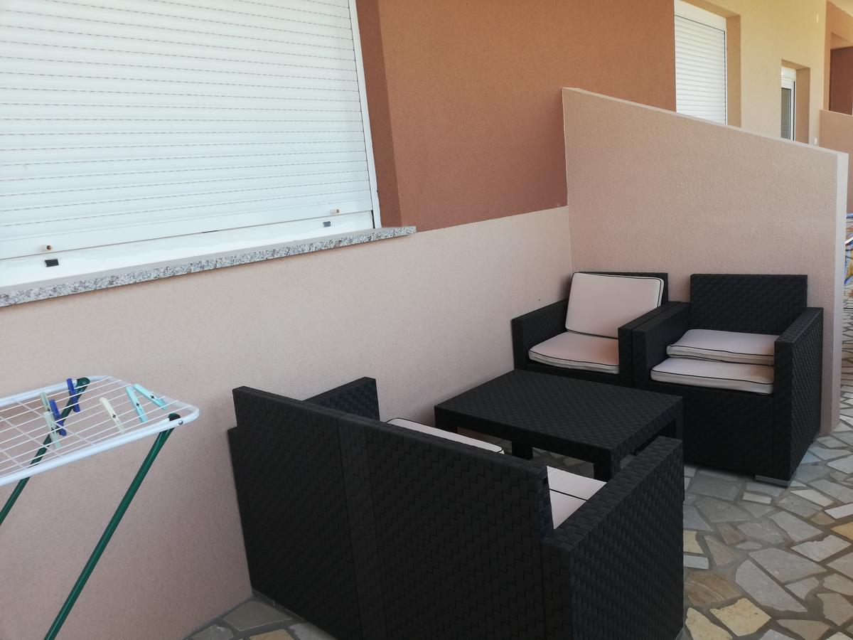 Apartments Glasnovic Vir Extérieur photo
